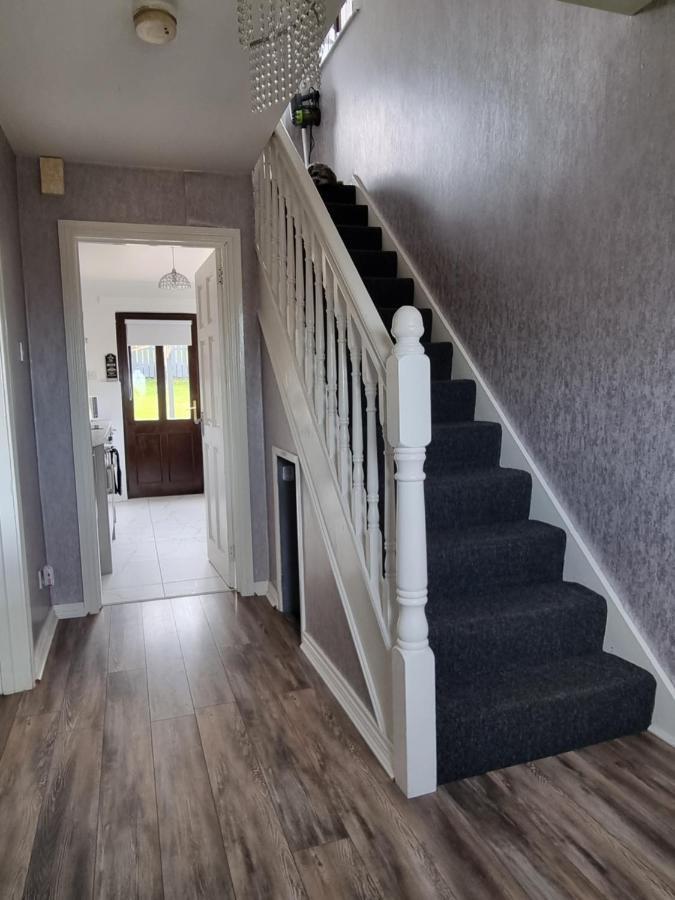 Private Room City Skyline And Mountain Views Close Too Belfast Centre And Airports Free Parking المظهر الخارجي الصورة